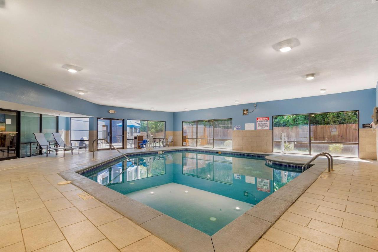 Best Western Plus Mcdonough Inn & Suites Eksteriør bilde
